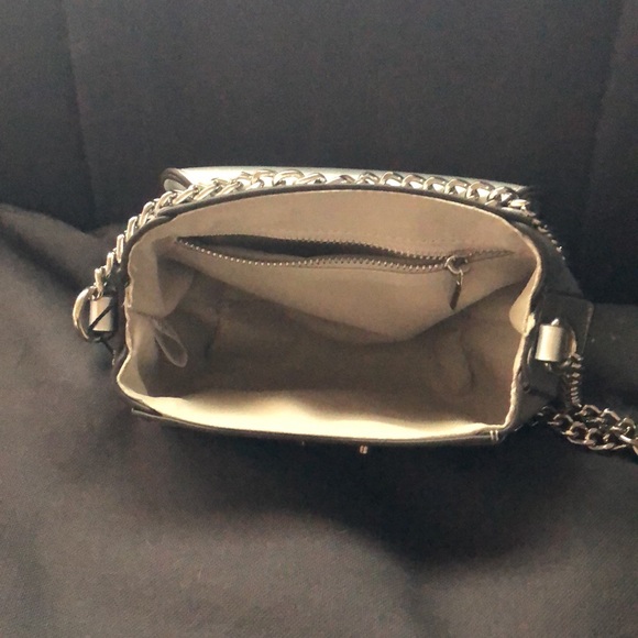 BCBG Small silver purse with chain strap. NWT! - Picture 9 of 10